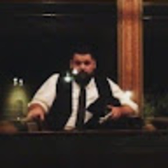 Meet your Posher, Cory - Picture 1 of 1